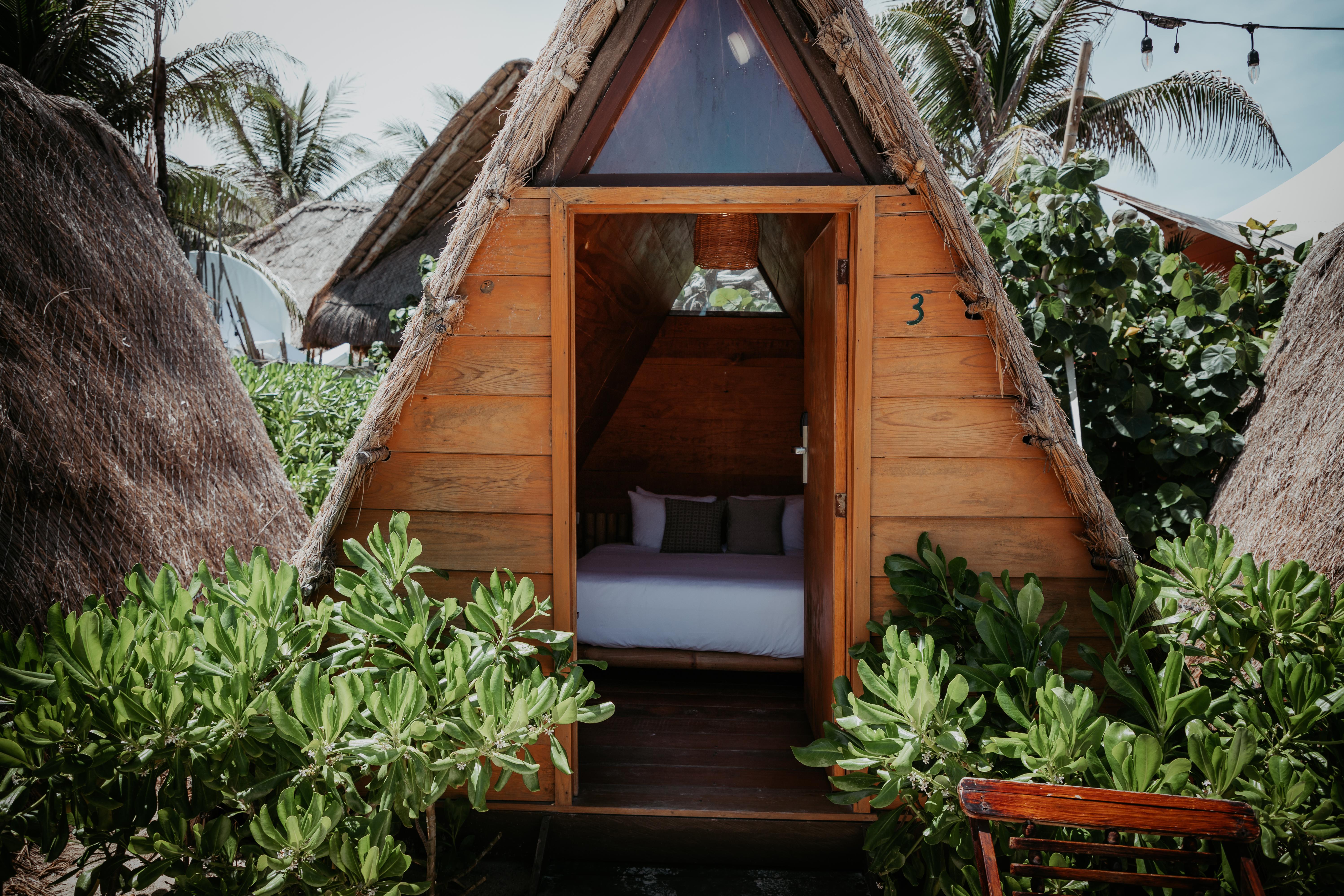 Hotel Cabanas Los Lirios Tulum Bagian luar foto