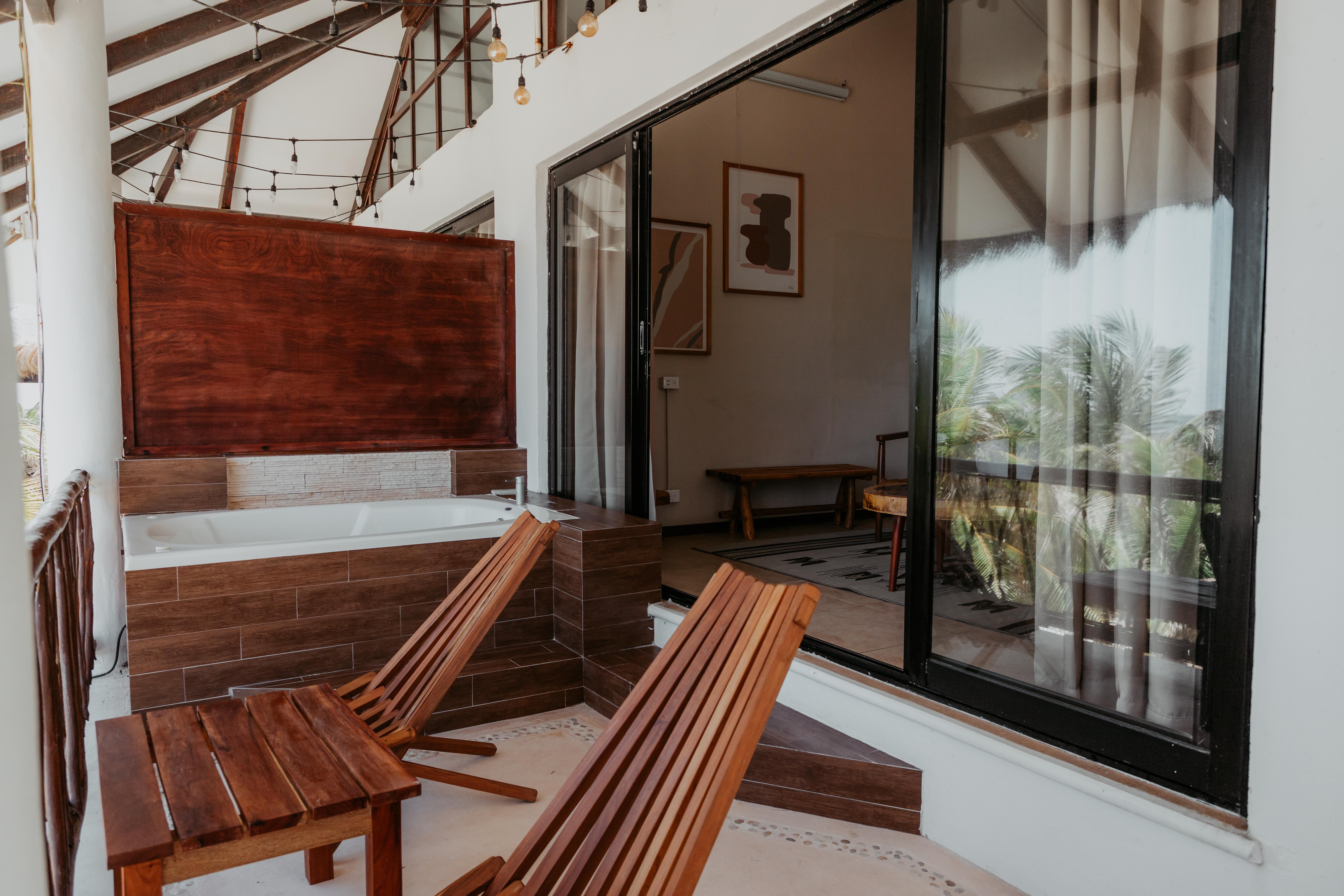 Hotel Cabanas Los Lirios Tulum Bagian luar foto
